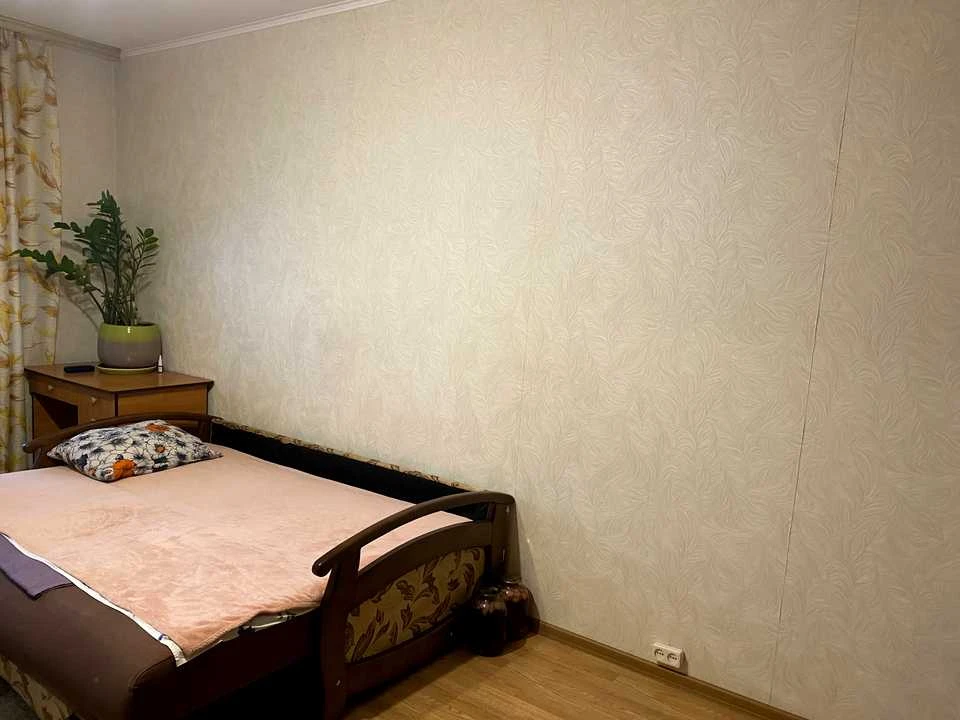Apartment. Kyiv, Red Kaliny Prospect