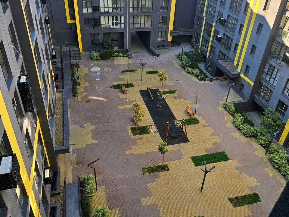 Квартира. Львів, Залізнична вулиця