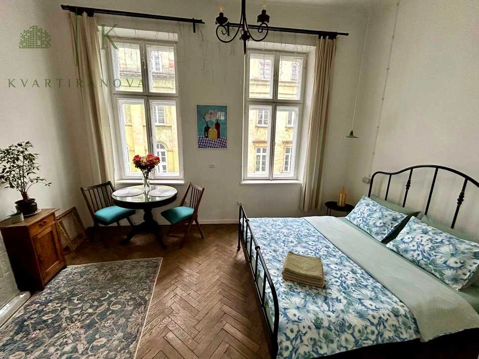 Apartment. Teatralna st.
