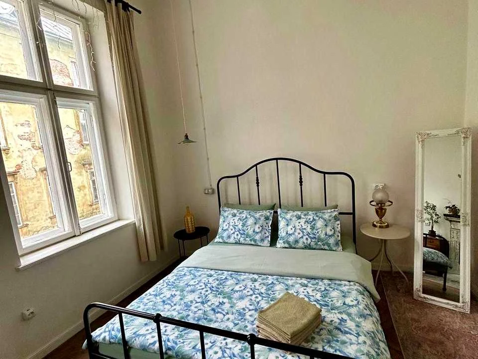 Apartment. Teatralna st.