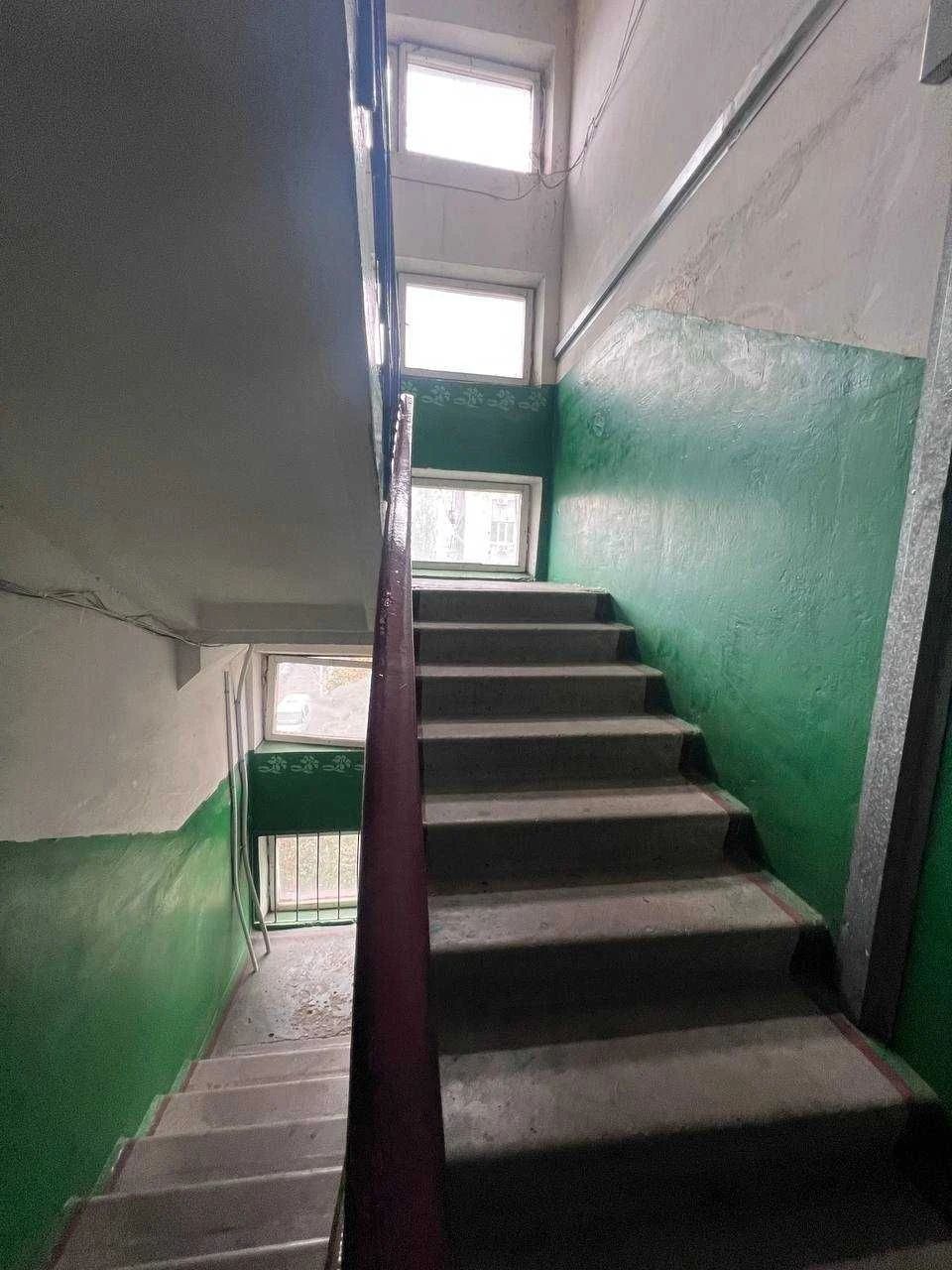 For sale 2-room apartment, Semaforna Street