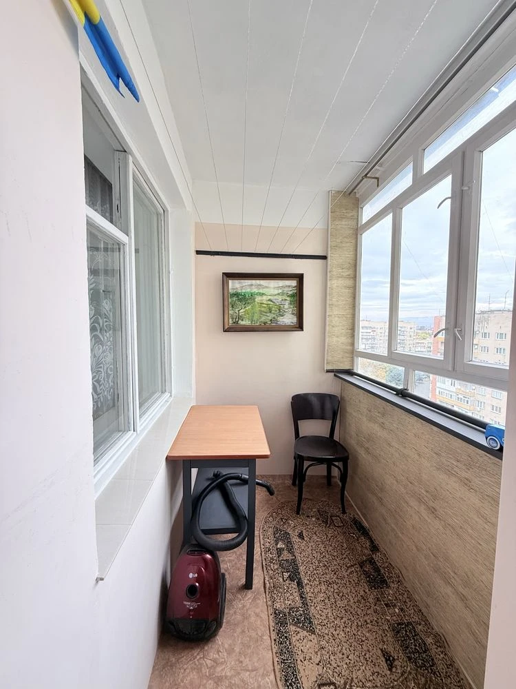 Two-bedroom apartment in the center