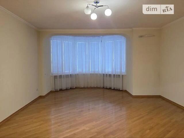Sale of 3-room apartment 120.5 sq. m. on Levka Lukyanenka St. 29 •