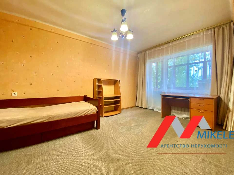 Apartment. Ivan Vykhovsky Street, Kyiv