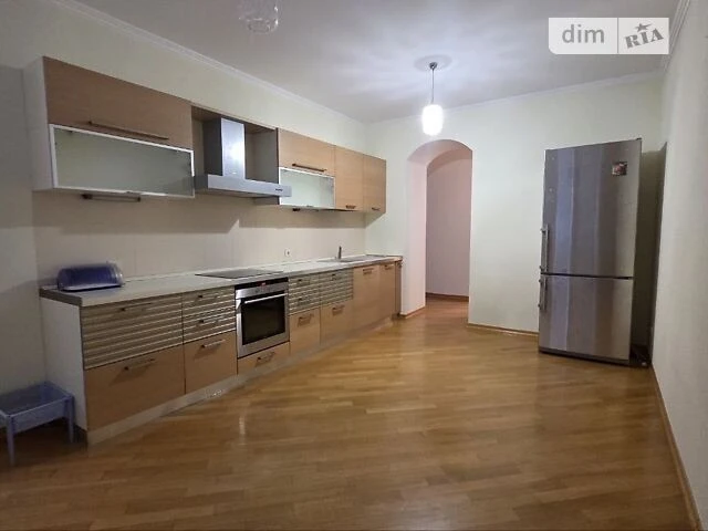 Sale of 3-room apartment 120.5 sq. m. on Levka Lukyanenka St. 29 •