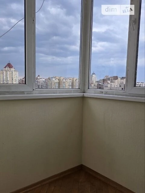 Sale of 3-room apartment 120.5 sq. m. on Levka Lukyanenka St. 29 •