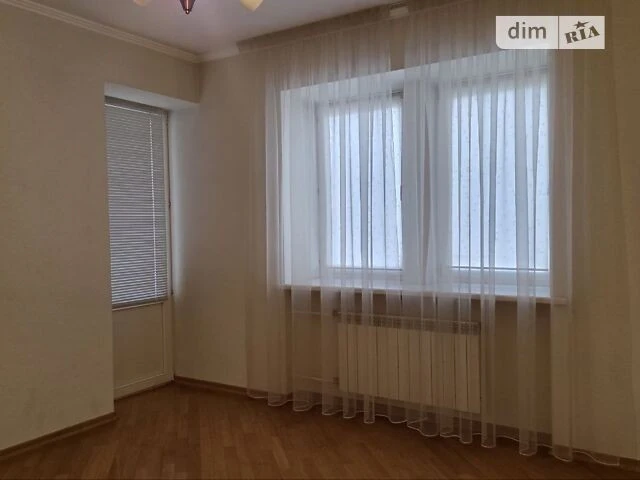 Sale of 3-room apartment 120.5 sq. m. on Levka Lukyanenka St. 29 •