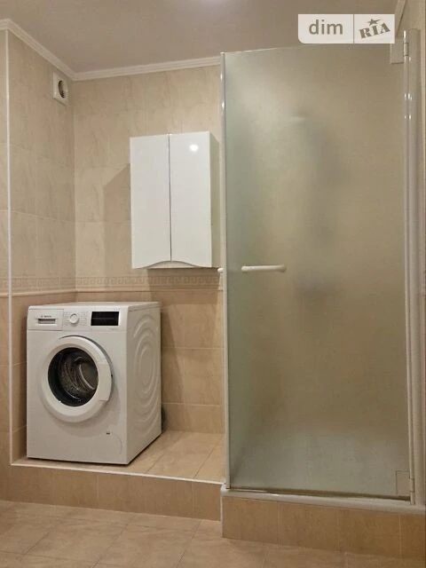 Sale of 3-room apartment 120.5 sq. m. on Levka Lukyanenka St. 29 •