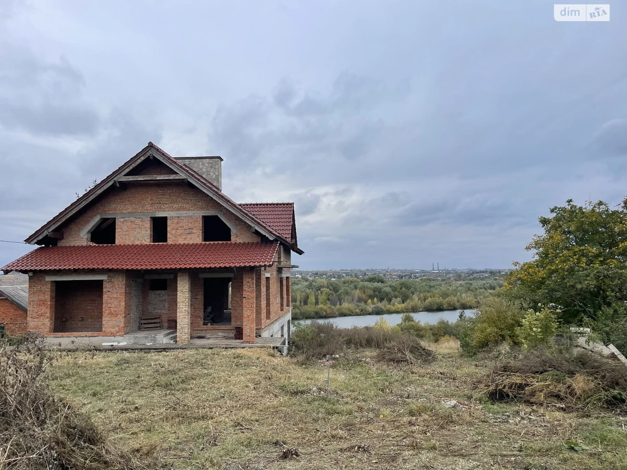 Sale of House in Proniatyn