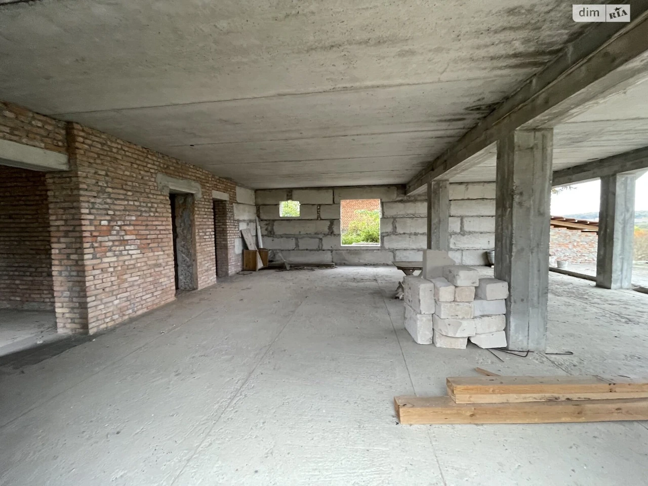 Sale of House in Proniatyn