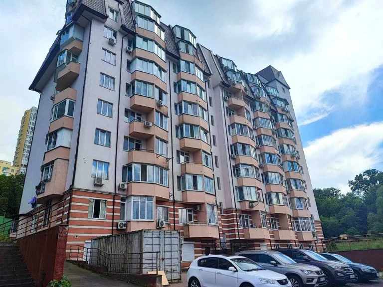 Apartment. Kyiv, Kozmyns'ka
