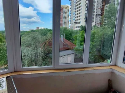 Квартира. Киев, Кузьминская