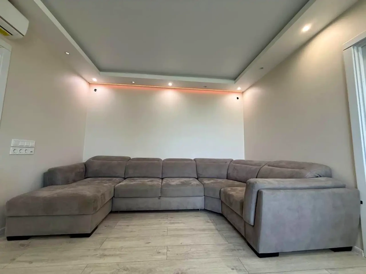 Оренда квартири 3-кімн. 80 м² 11/19 пов.