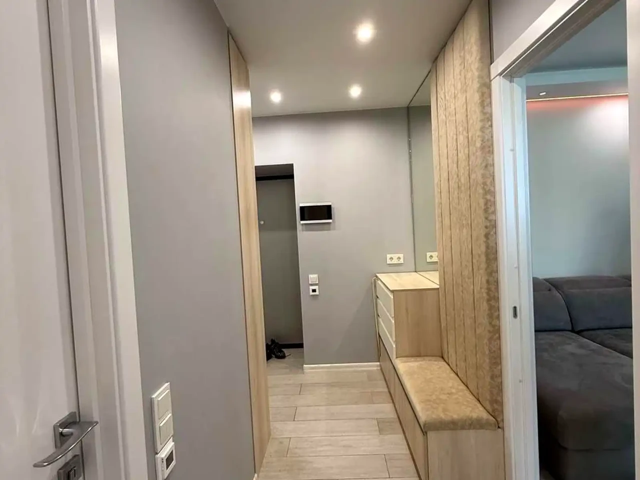 Оренда квартири 3-кімн. 80 м² 11/19 пов.