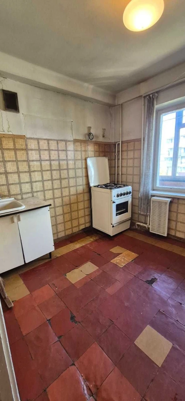 Sale of a 1-bedroom apartment. City of Chernigov. Bratislavskaya