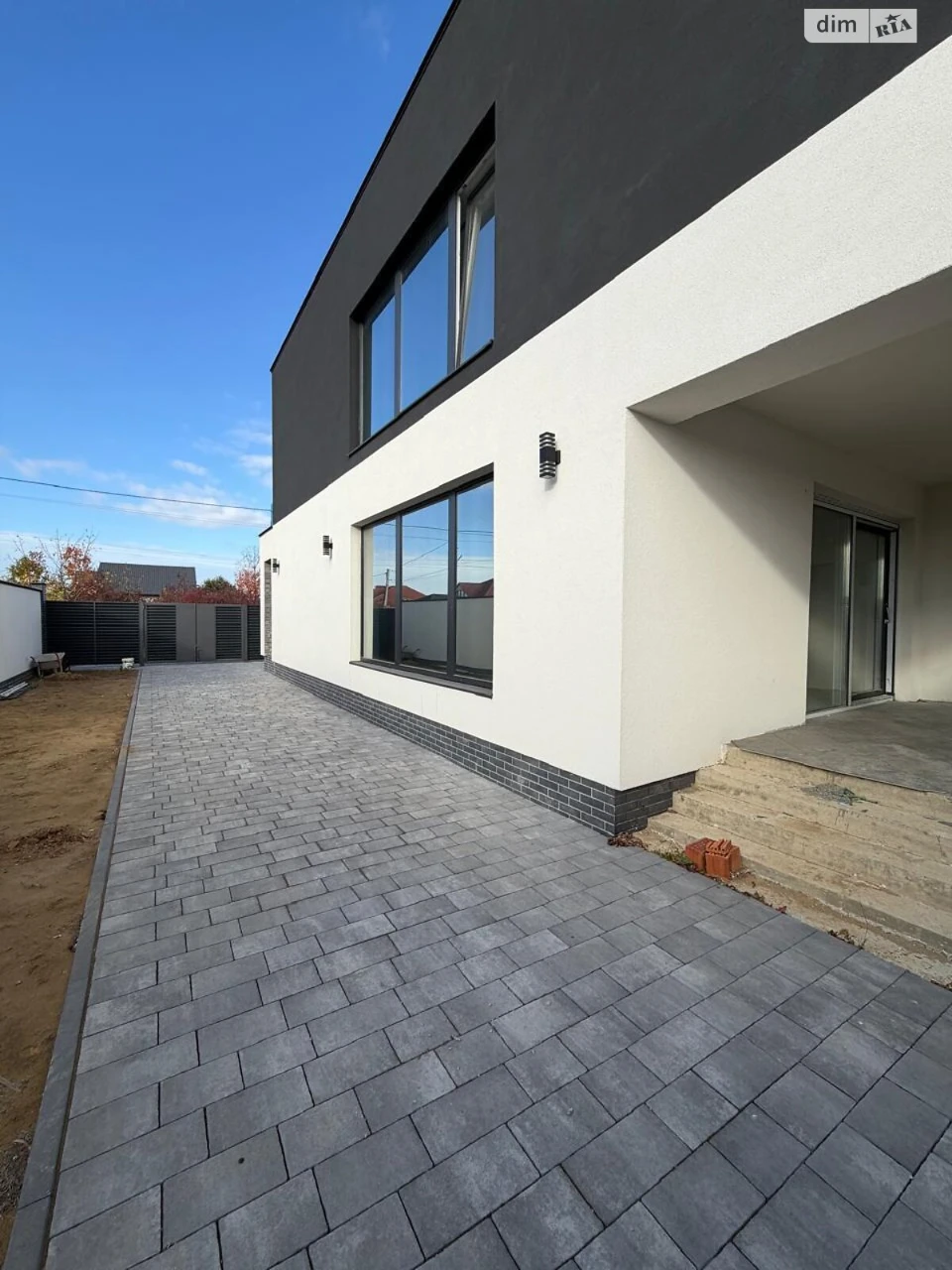 House for Sale - Tabla-1