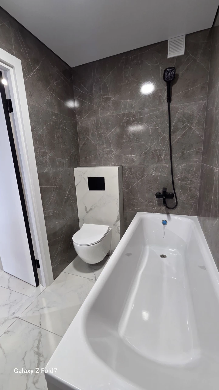 Apartment for sale with renovation Ternopil. There is a dwelling.