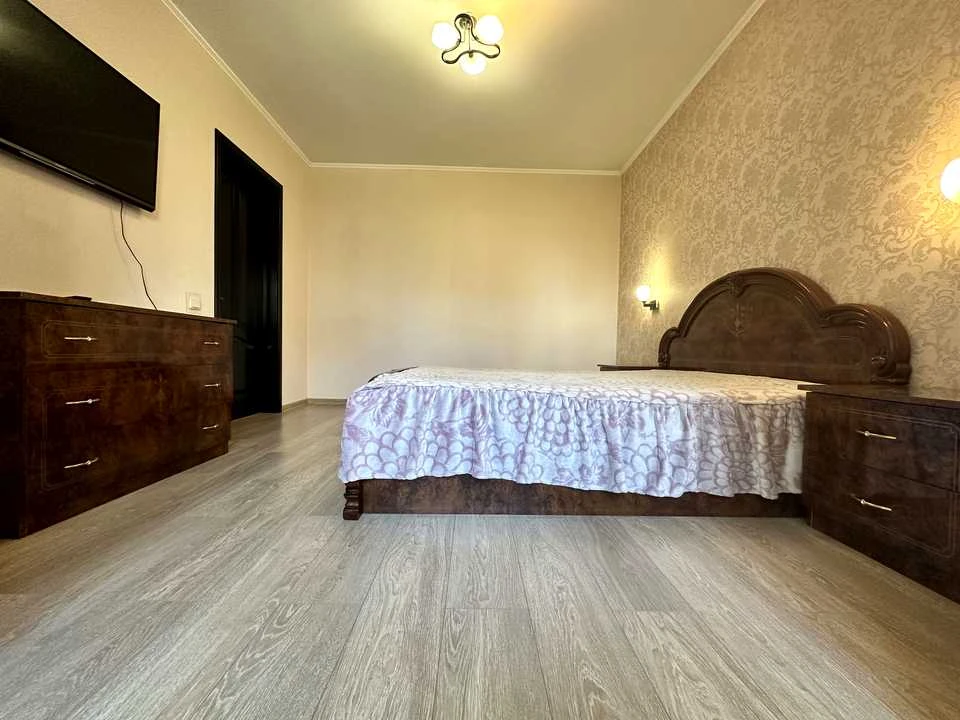 Apartment. Anna Akhmatova Street, Kyiv