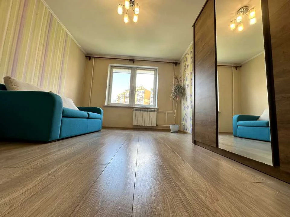 Apartment. Anna Akhmatova Street, Kyiv