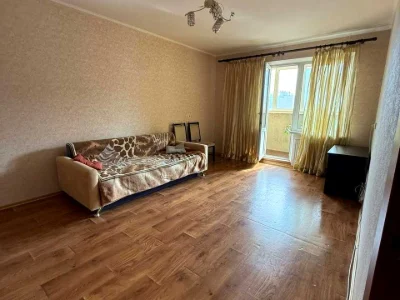 Квартира. Здолбунівська вулиця, Київ