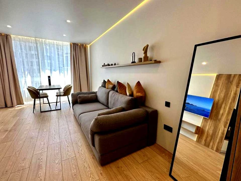 Apartment. Zarechnaya st.