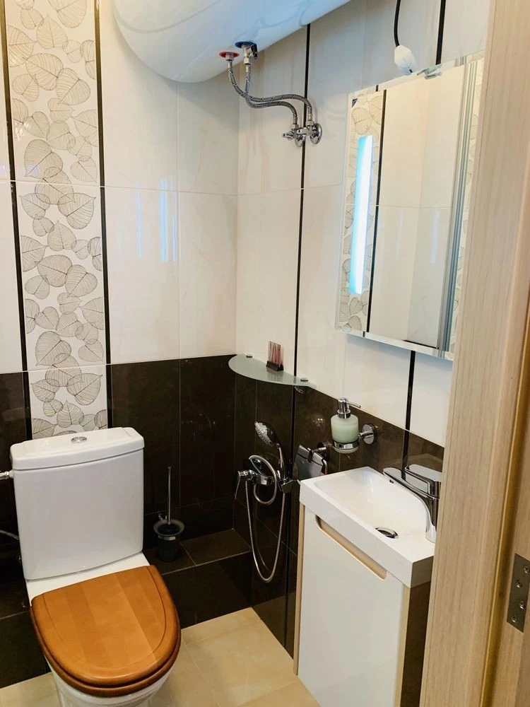 ул. Резницька 8, Печерск, Арсенальна, WITHOUT COMMISSION