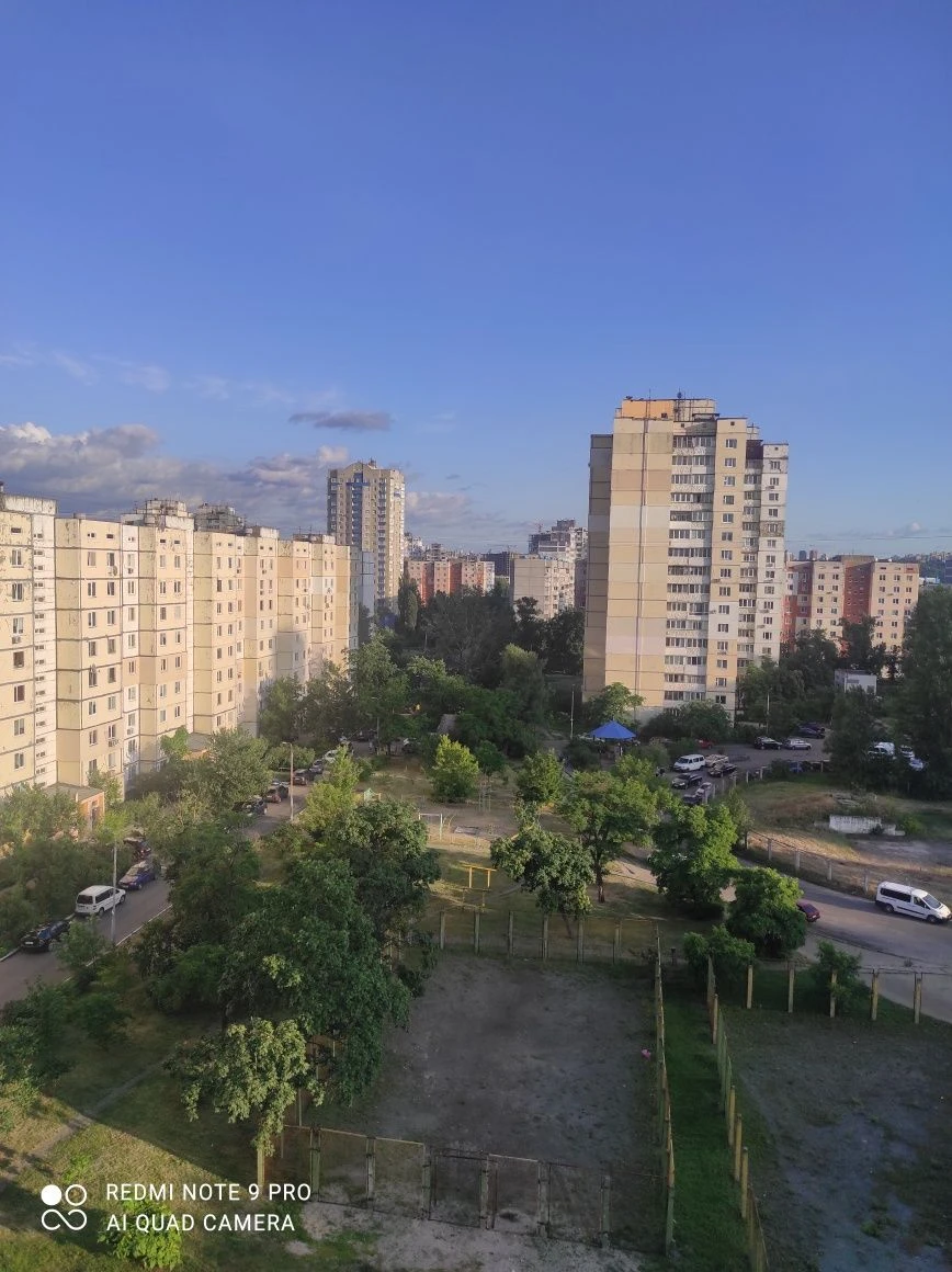 Продаж 3-кімнатна квартира, Йорданська, Оболонь