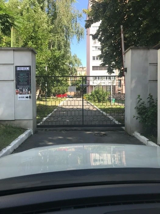 Sale of 1-room apartment 45 sq. m, on Tarasivsky 21.
