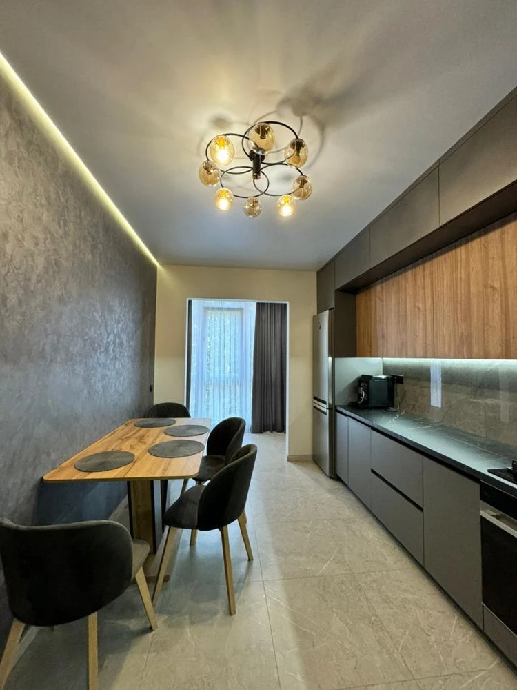 Продам 2км квартиру м-р Пасічна , я власник