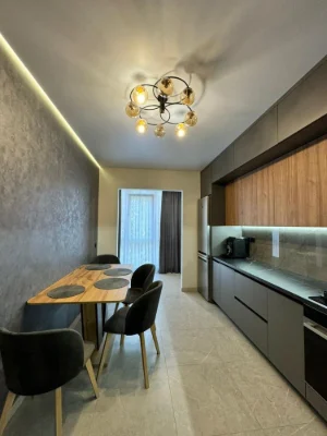 Продам 2км квартиру м-р Пасічна , я власник