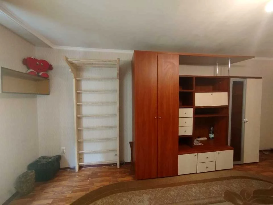 Квартира. Київ, Милославська вул.