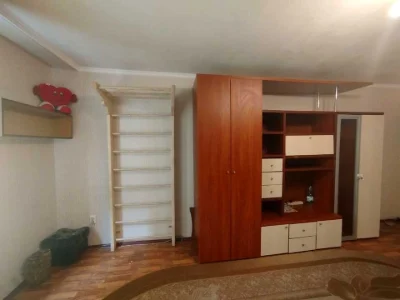 Квартира. Київ, Милославська вул.