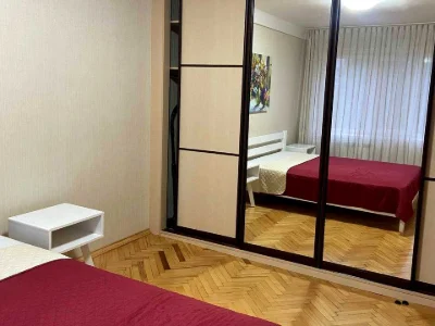 Квартира. Київ, Сергія Набоки вул.