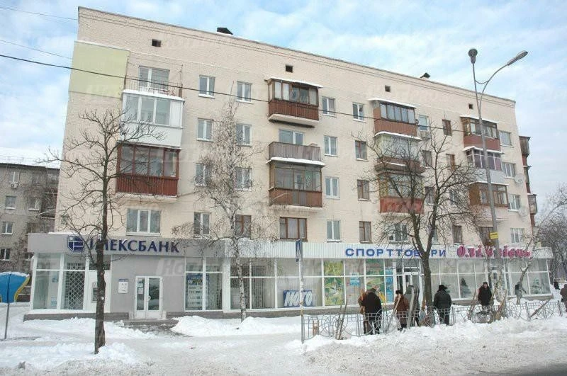 Оренда 1-кімнатної квартири 30 м², Верховної Ради бул., 33/1
