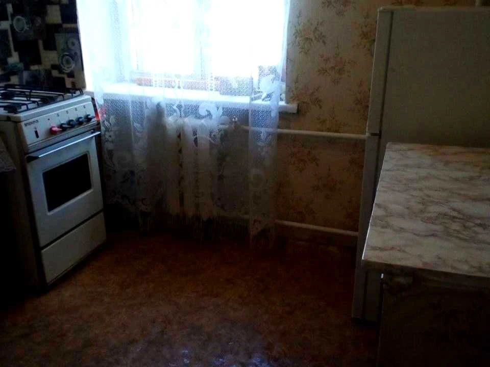 Квартира. Київ, Салютна вул.
