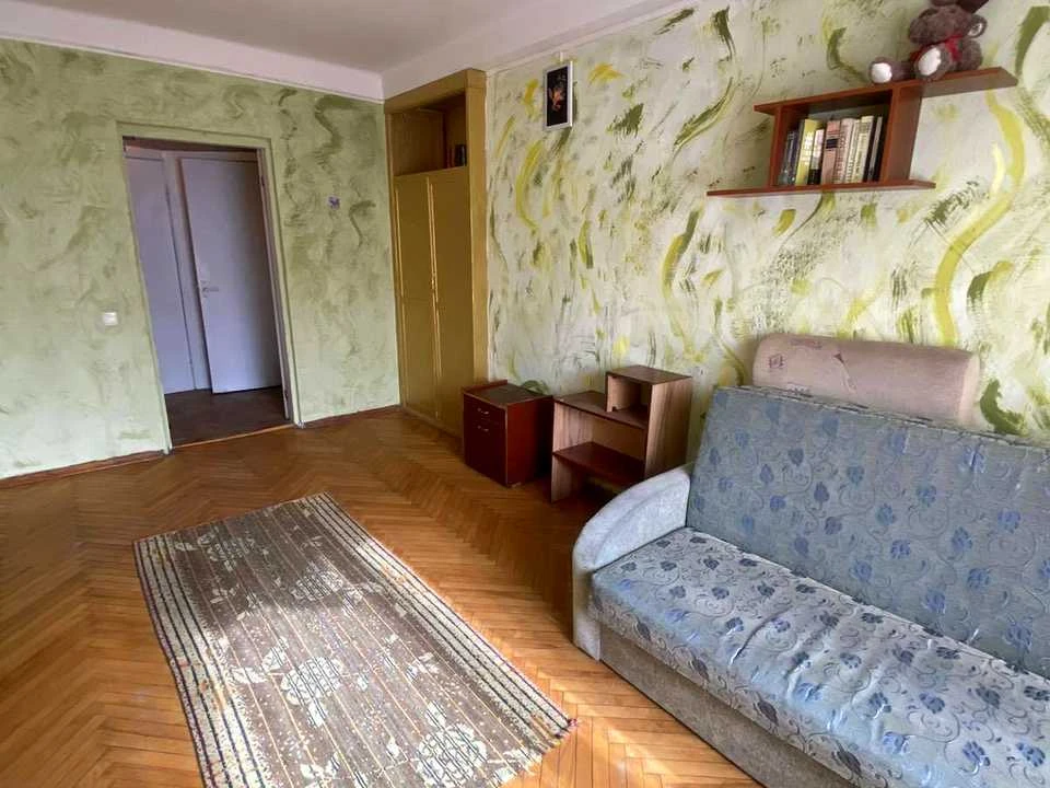 Квартира. Київ, Дегтярівська вул.