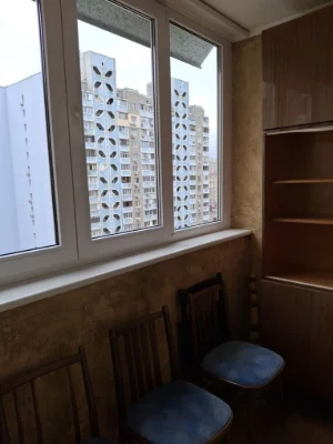 Оренда 1 квартири на Троєщині 40кв. м 10/16 пов. будинку вул