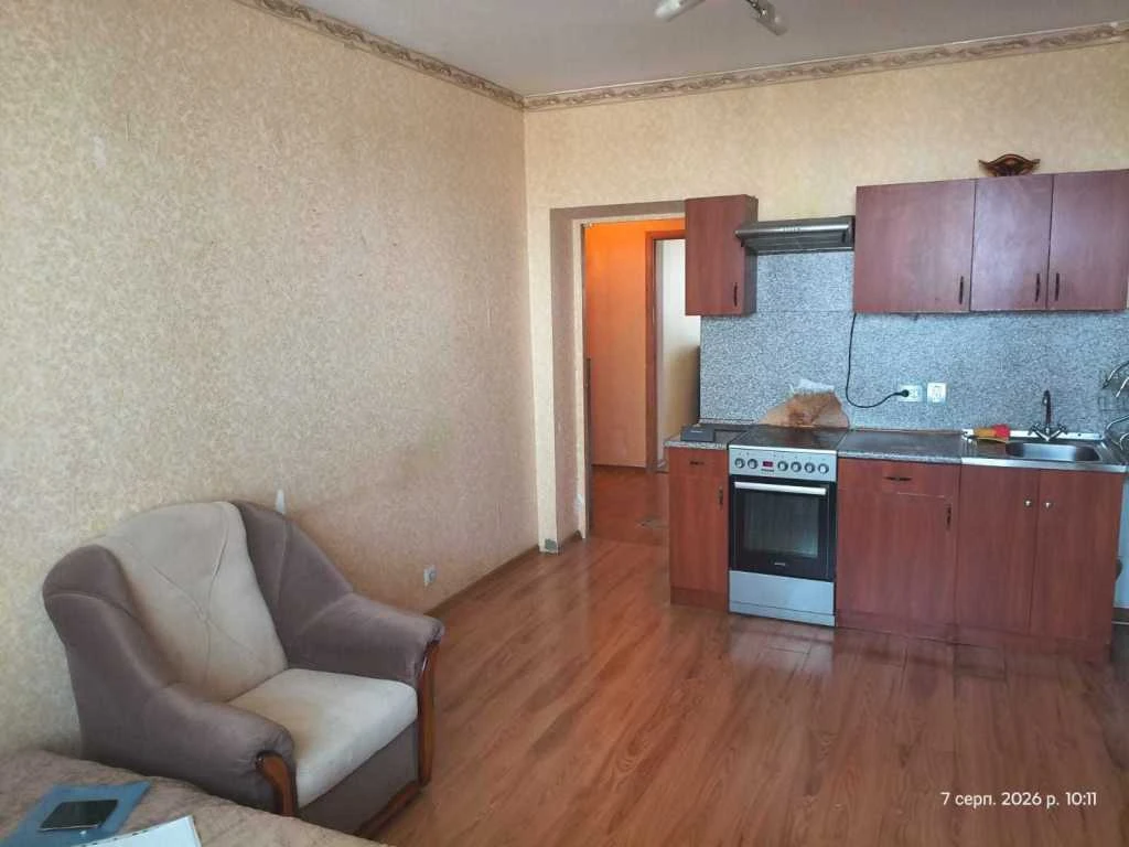 Продам однокімнатну квартиру (49 м²) у Києві, Дарницький рай