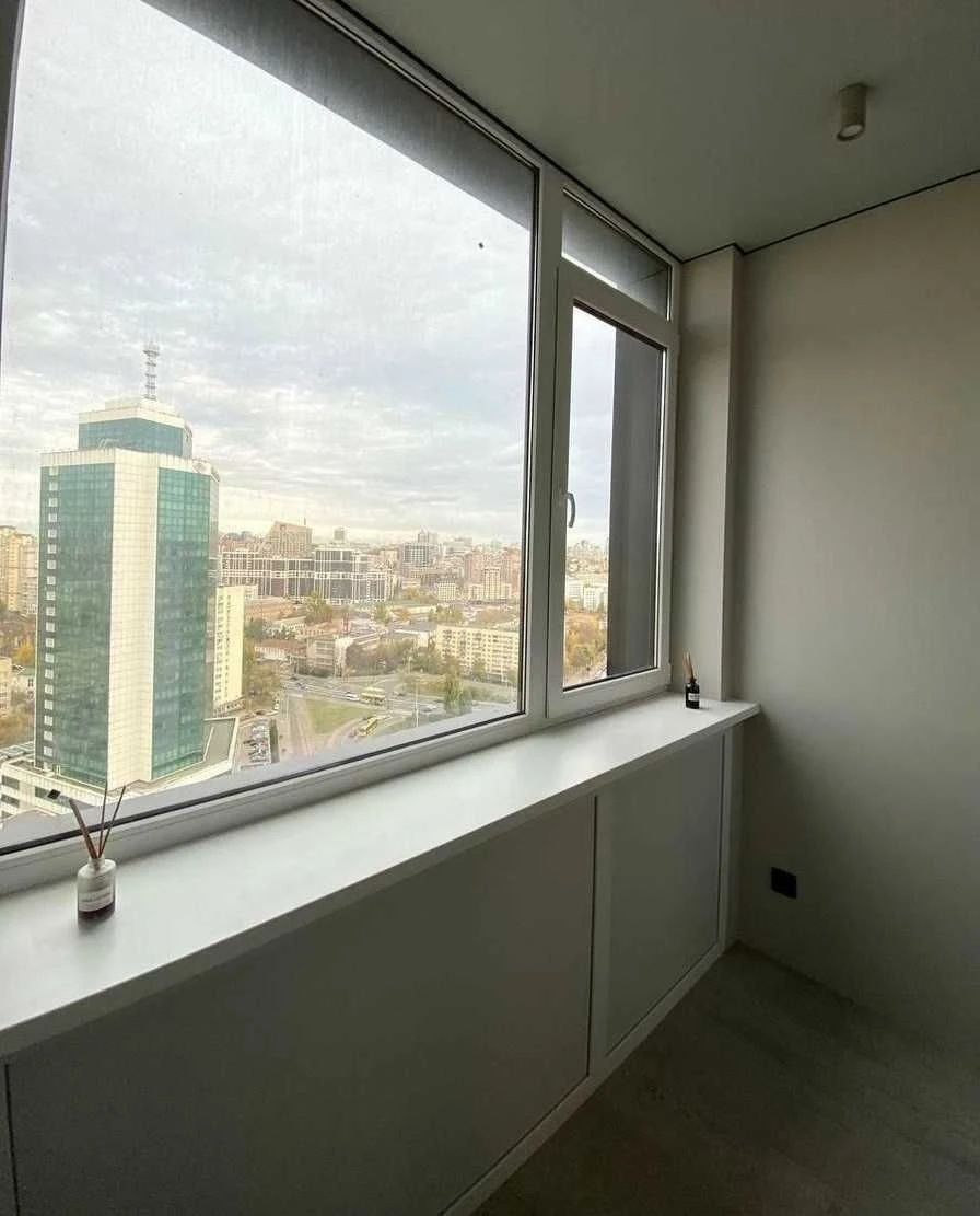 Продам 1-кімнатну квартиру з ремонтом в ЖК Manhattan City, Б