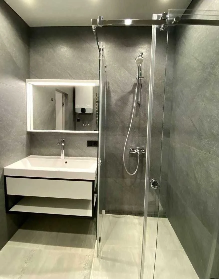 Продам 1-кімнатну квартиру з ремонтом в ЖК Manhattan City, Б