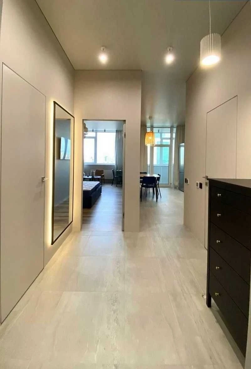 Продам 1-кімнатну квартиру з ремонтом в ЖК Manhattan City, Б