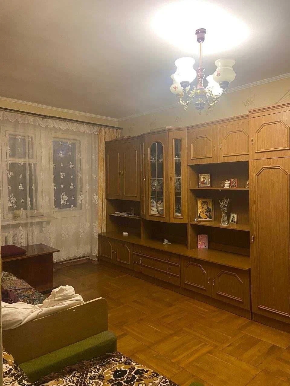 Продам квартиру на Космонавтов рядом с парком
