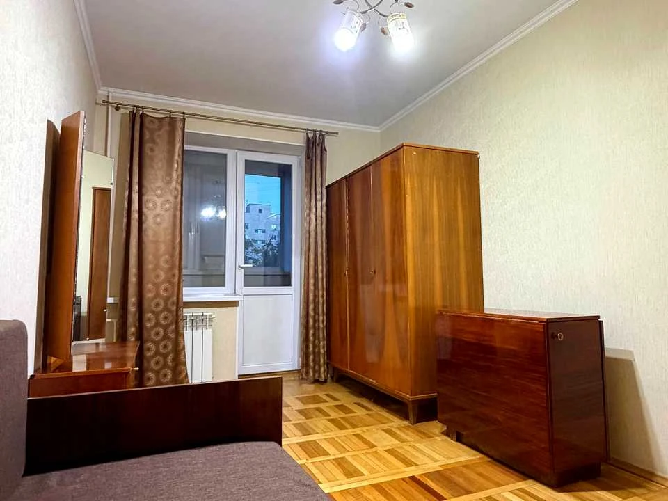 Apartment. Yurii Shevelyova Street, Kyiv