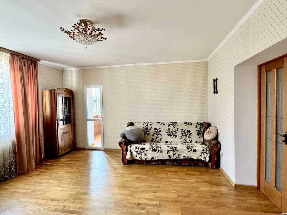Квартира. Ивано-Франковск, Куренного Черноты ул., 2 к