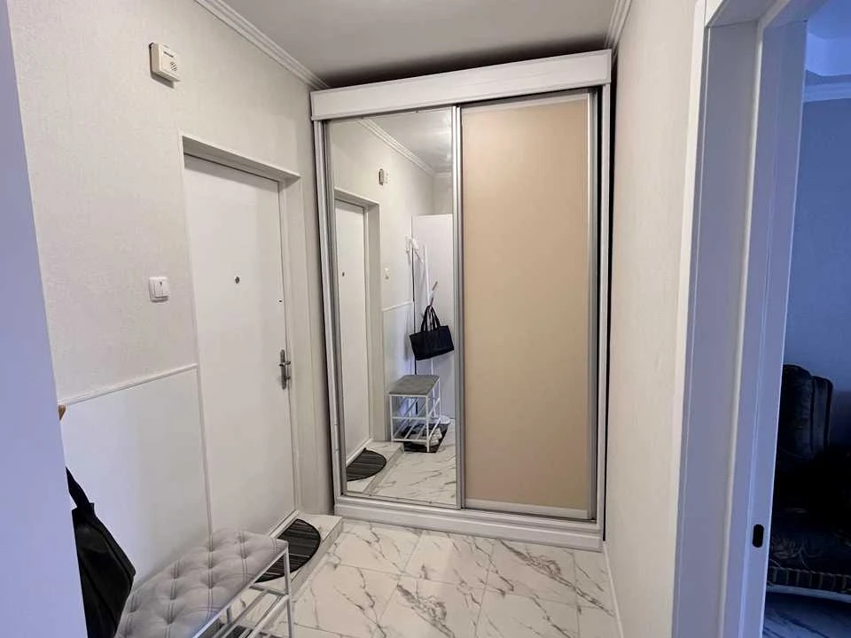 Apartment. Urlivska St., Kyiv