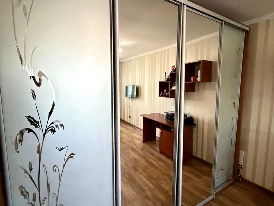 Apartment. Odessa, Fontanskaya дорога street.