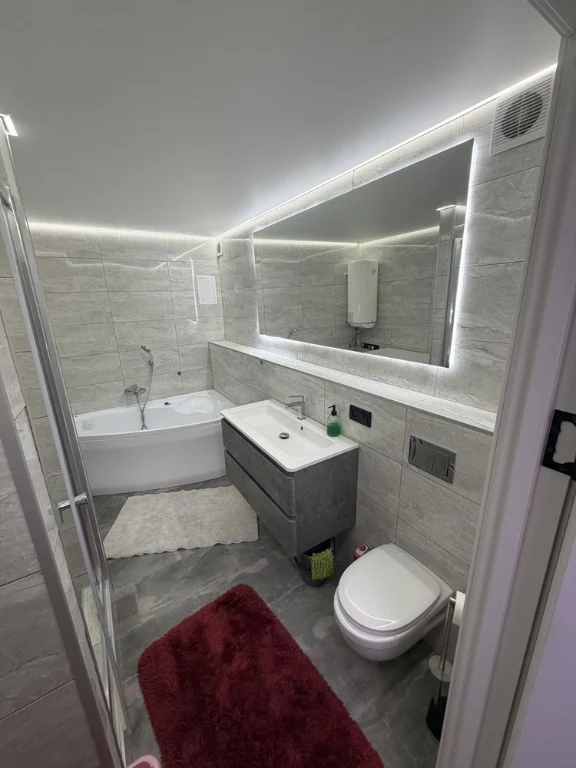 Rent 3-bedroom apartment on Vynohradari