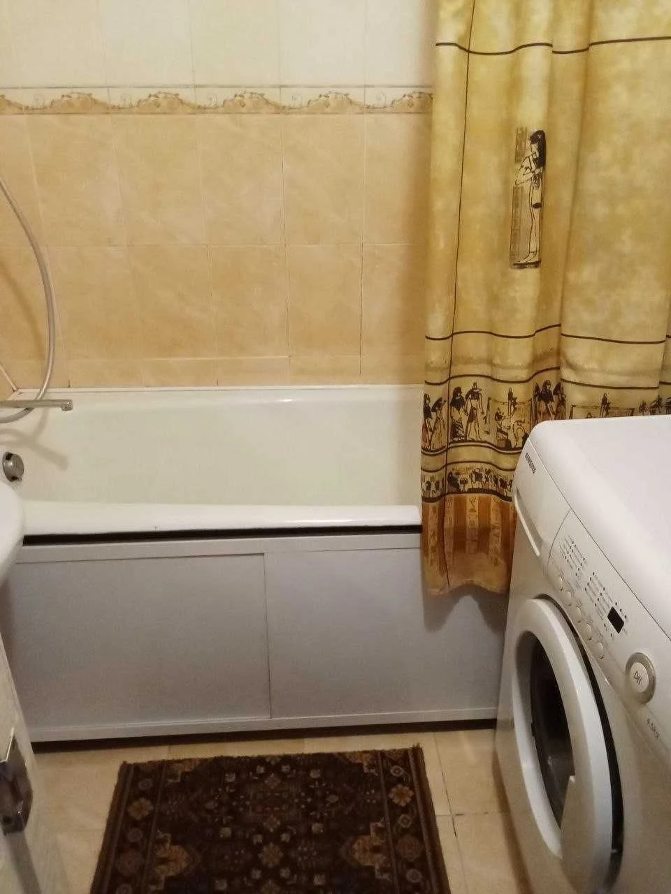 Оренда 2 кімнатної роздільної квартири на Виноградарі, вул.