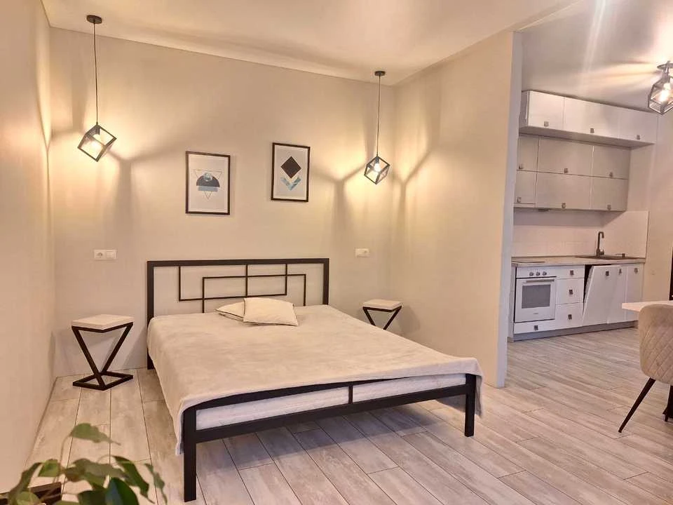 Apartment. Revuts'koho st.