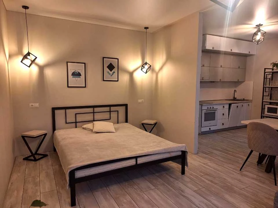 Apartment. Revuts'koho st.